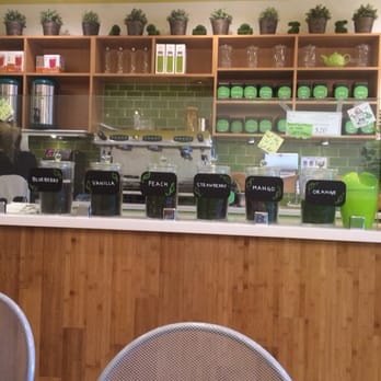 Mr Green Bubble - All the varieties of different teas along the wall. - Bubble Tea Near Me - Union City, California Mr Green Bubble - All the varieties of different teas along the wall. - Bubble Tea Near Me - Union City, California