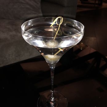 The Green Room - Grey Goose Martini - Cocktail Bars Near Me - Burbank, California The Green Room - Grey Goose Martini - Cocktail Bars Near Me - Burbank, California