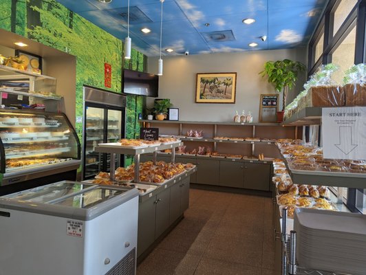 Uncle Chuang’s Bakery by null