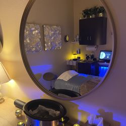 Seven's Heaven Skincare & Bodywork - Isn't it nice to relax and unwind in a beautiful room with candlelight?