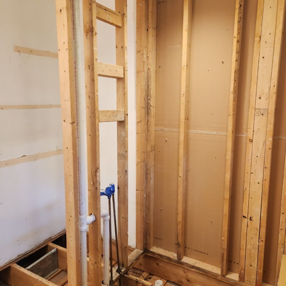 Great Dane Construction - The state of my bathroom at which Great Dane asked for 75% of payment. - General Contractors Near Me - Boscawen, New Hampshire Great Dane Construction - The state of my bathroom at which Great Dane asked for 75% of payment. - General Contractors Near Me - Boscawen, New Hampshire