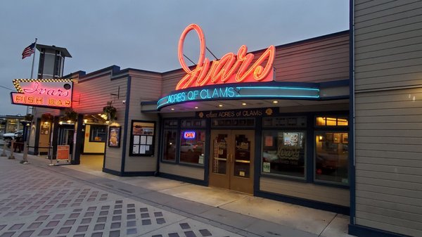 Ivar's Acres of Clams by null