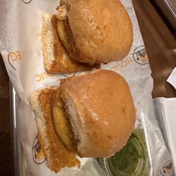 Eggholic - Indian Street Food - Vada Pav (2 Piece) - Indian Near Me - Chicago, Illinois