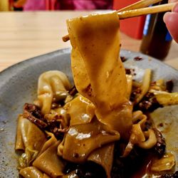 Cyn Cyn Handpulled Noodles