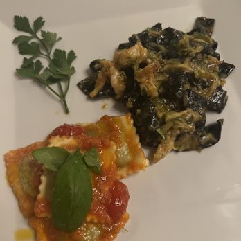 La Colombetta - Ravioli and squid ink pasta - Italian Near Me - Como, LC La Colombetta - Ravioli and squid ink pasta - Italian Near Me - Como, LC