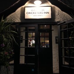 The Cricketers Inn - Time for dinner!