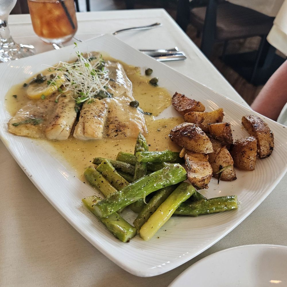 Acquario Italian Restaurant - Sea Bass...maybe...or Talapia or Cod... - Italian Near Me - Keller, Texas