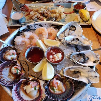 Bluewater Grill Seafood Restaurant & Market Carlsbad - Seafood platter sampler - shrimp, oysters, and popular scallops - Seafood Near Me - Carlsbad, California
