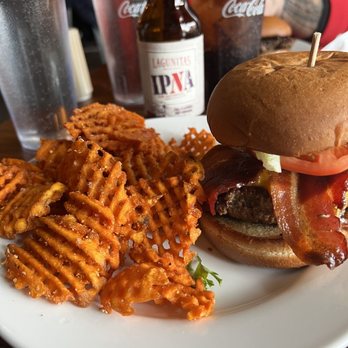 Bacchus Pub - Pub burger, Lagunitas Ipna, sweet potato fries - Pubs Near Me - Bozeman, Montana Bacchus Pub - Pub burger, Lagunitas Ipna, sweet potato fries - Pubs Near Me - Bozeman, Montana