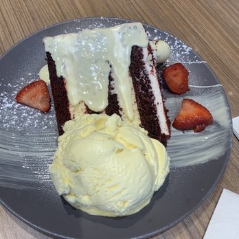 Demetres Shops At Don Mills - Desserts Near Me - Toronto, Ontario
