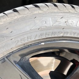 Also notice my rim and tire weren't cleaned at all this was immediately after the car wash Also notice my rim and tire weren't cleaned at all this was immediately after the car wash