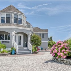 The Sand Castle Bed & Breakfast - The Sand Castle