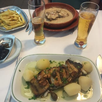 Restaurante Apeadeiro - Portuguese Near Me - Sintra, 11