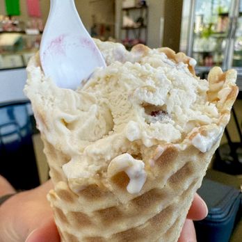 Reeds Dairy - Boise - Butter pecan - Ice Cream & Frozen Yogurt Near Me - Boise, Idaho Reeds Dairy - Boise - Butter pecan - Ice Cream & Frozen Yogurt Near Me - Boise, Idaho