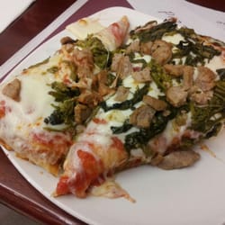 Salsiccia e friarielli abbondante