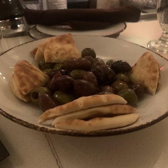 Lockwood Restaurant & Bar - Marinated Olives - New American Near Me - Chicago, Illinois