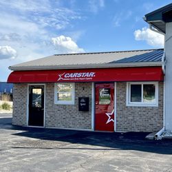 CARSTAR Maryville - CarStar Maryville customer entrance