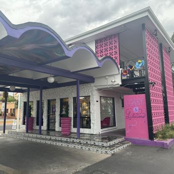 Hotel Zazz - Front desk entrance - Hotels Near Me - Albuquerque, New Mexico