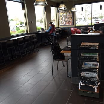 Starbucks - Coffee & Tea Near Me - Kent, Washington