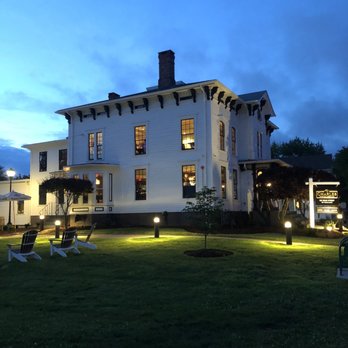 The Charles - Outside view - American Near Me - Wethersfield, Connecticut The Charles - Outside view - American Near Me - Wethersfield, Connecticut