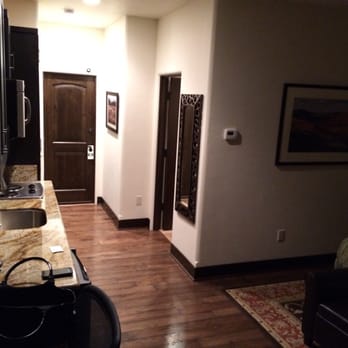 Columbia Cliff Villas - Hotels Near Me - Hood River, Oregon