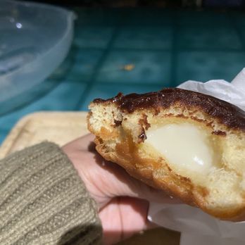 Randy's Donuts - Donuts Near Me - Santa Monica, California