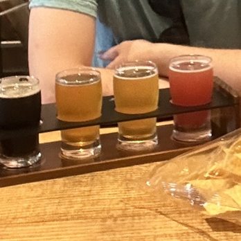 GB Brew - A $12.00 flight of craft brews - Beer Bar Near Me - Granite Bay, California