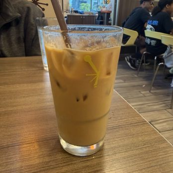 Snooze, an A.M. Eatery - Lavender latte - Breakfast & Brunch Near Me - Huntington Beach, California