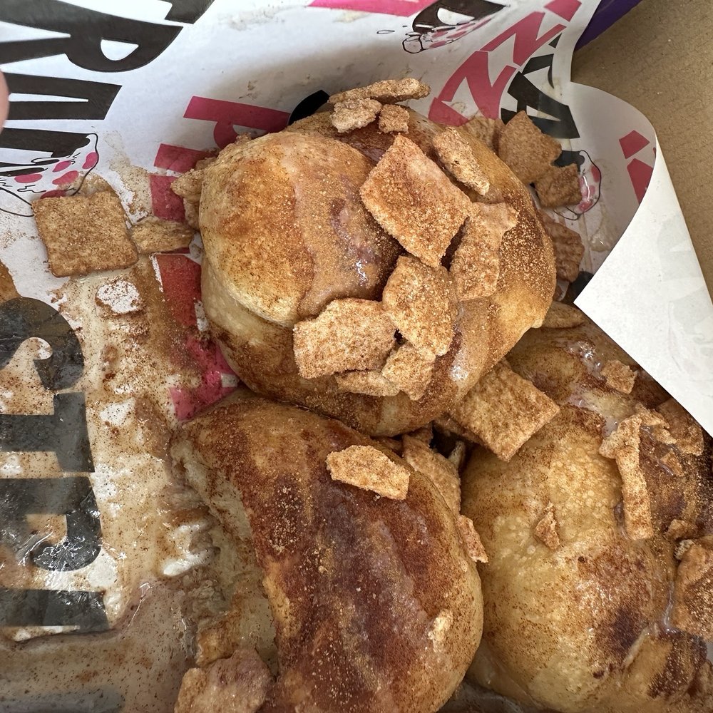 Strad Pizza - Cinnamon Toast Crunch Knots - Pizza Near Me - Scottsdale, Arizona Strad Pizza - Cinnamon Toast Crunch Knots - Pizza Near Me - Scottsdale, Arizona