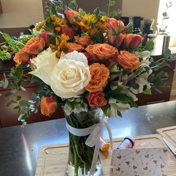 Jj Studio - Mother Day Flowers - Florists Near Me - Pleasanton, California Jj Studio - Mother Day Flowers - Florists Near Me - Pleasanton, California