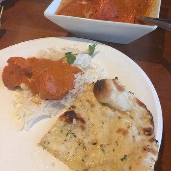 Karavalli - Chicken Tiki masala garlic naan and rice - Indian Near Me - Latham, New York Karavalli - Chicken Tiki masala garlic naan and rice - Indian Near Me - Latham, New York