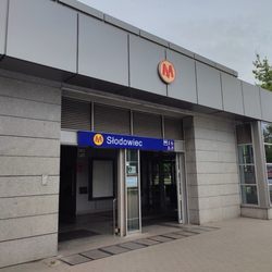 Metro Słodowiec