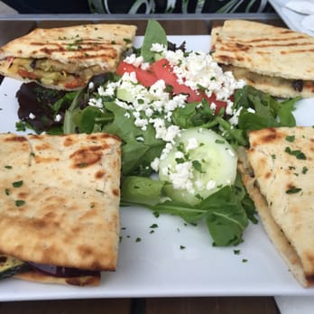 Avenue Restobar - Grilled vegetable sandwich in Pita bread - Breakfast & Brunch Near Me - Astoria, New York Avenue Restobar - Grilled vegetable sandwich in Pita bread - Breakfast & Brunch Near Me - Astoria, New York