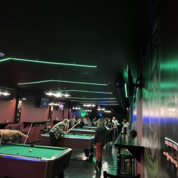 The Owlamo - people playing pool in a bar - Pool Halls Near Me - Goldsboro, North Carolina The Owlamo - people playing pool in a bar - Pool Halls Near Me - Goldsboro, North Carolina