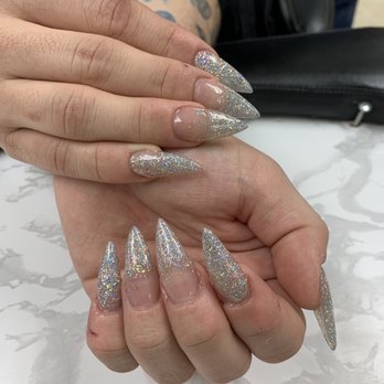 Foxy Nails - Nail Salons Near Me - Harrisburg, Pennsylvania