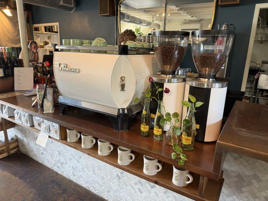 Figure 8 Coffee Purveyors Cafe & Roastery by null