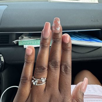 Deluxe Nails & Spa Aliana - 10 days after getting my nails done. - Waxing Near Me - Richmond, Texas Deluxe Nails & Spa Aliana - 10 days after getting my nails done. - Waxing Near Me - Richmond, Texas