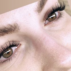 Luxury Lashes And Brows By Lyna