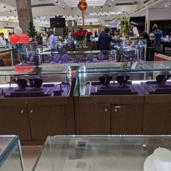 Diamonds International - Diamonds International - Jewelry Near Me - Mahahual, ROO