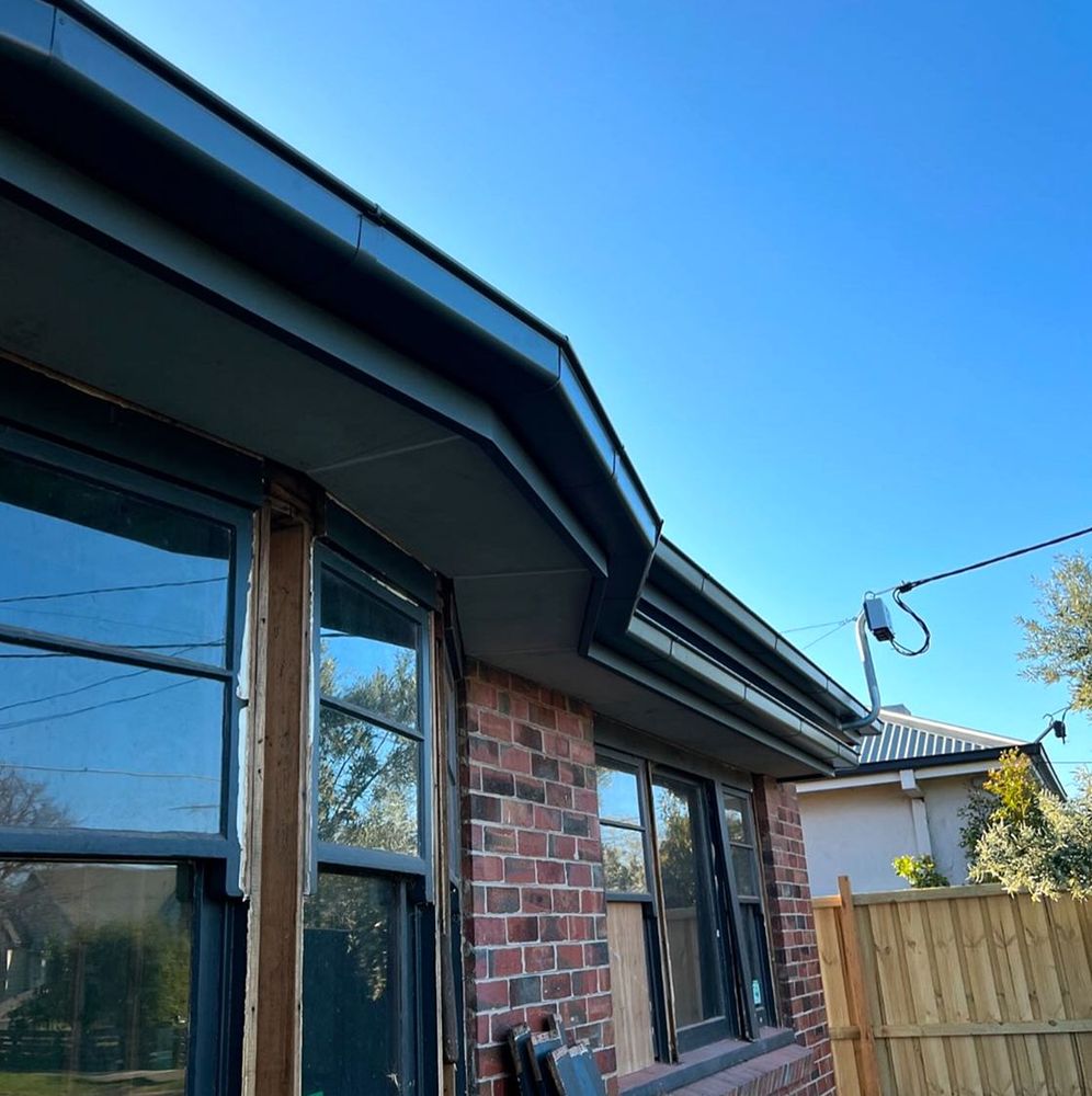 Slide of Castlemont Roofing