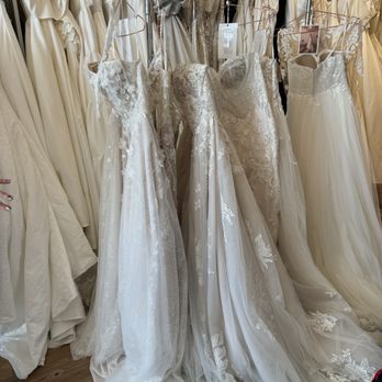 Urban Set Bride - Dresses - Bridal Near Me - Richmond, Virginia Urban Set Bride - Dresses - Bridal Near Me - Richmond, Virginia