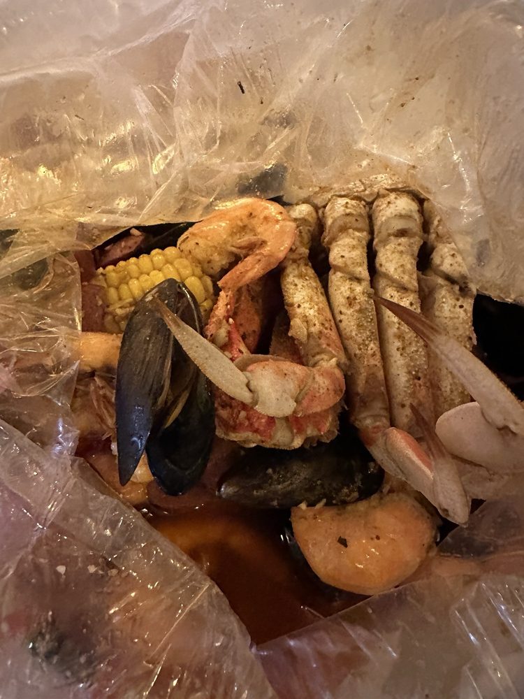 Social spots from Pier 88 Boiling Seafood & Bar