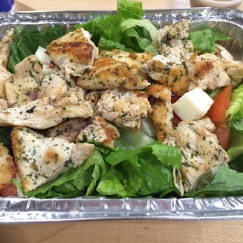 Damenzo's Pizza - Grilled chicken salad--great seasoning! - Pizza Near Me - Chicago, Illinois Damenzo's Pizza - Grilled chicken salad--great seasoning! - Pizza Near Me - Chicago, Illinois