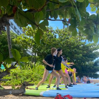 Ka'anapali Surf Club - Paddleboarding Near Me - Lahaina, Hawaii Ka'anapali Surf Club - Paddleboarding Near Me - Lahaina, Hawaii