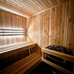 Spa Hinoki - Traditional Sauna