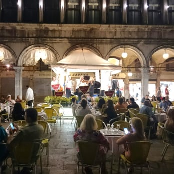 Piazza San Marco - music by night - Public Plazas Near Me - Venezia, VE Piazza San Marco - music by night - Public Plazas Near Me - Venezia, VE