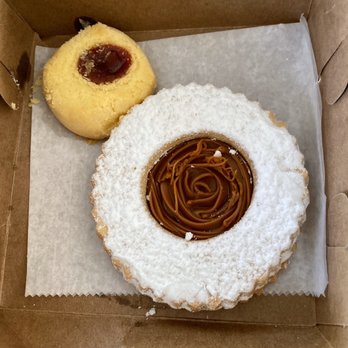 Versailles Bakery - Bakeries Near Me - Miami, Florida Versailles Bakery - Bakeries Near Me - Miami, Florida