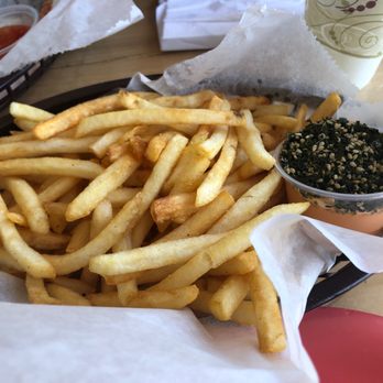 Coconuts Fish Cafe - Spicy fries - Seafood Near Me - Kihei, Hawaii