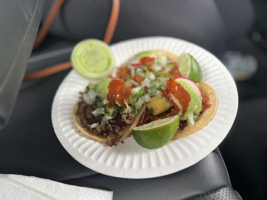 Leo's Tacos Truck by null
