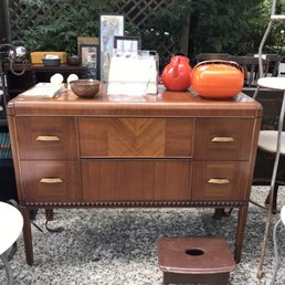 Gorgeous Art Deco dresser in perfect shape I admired today ($200). If I needed a dresser I would have bought on the spot! Gorgeous Art Deco dresser in perfect shape I admired today ($200). If I needed a dresser I would have bought on the spot!